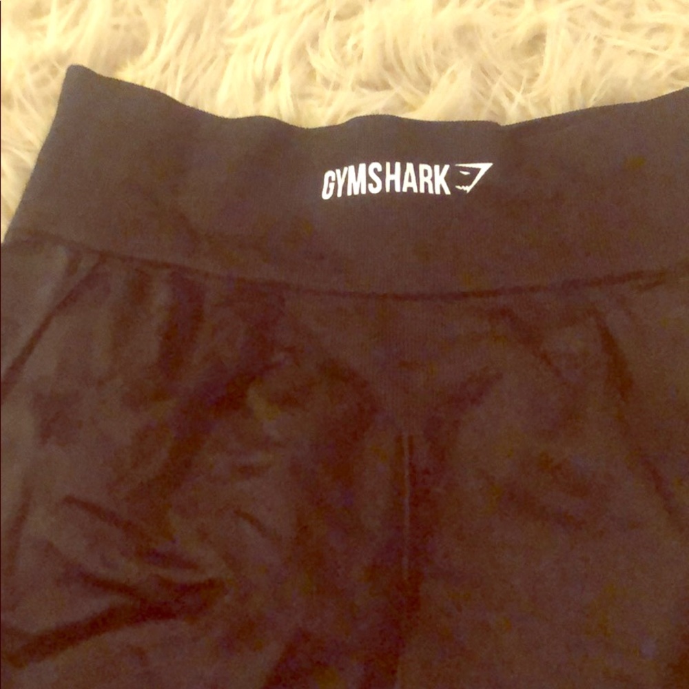 Gym shark tights! Never worn. Any offers accepted